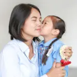 How to Show Gratitude to Mom on Mother’s Day