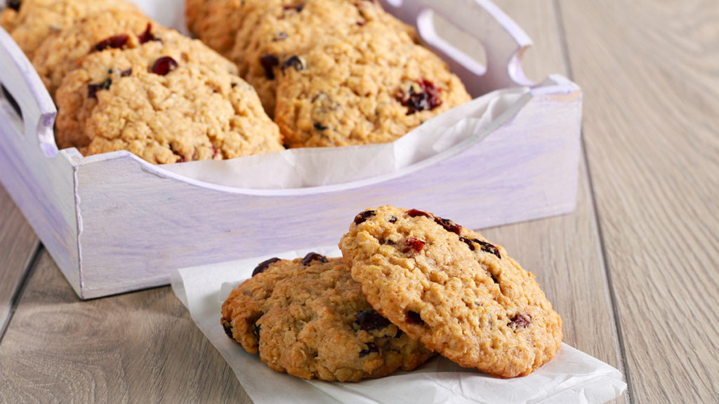 Photo of oatmeal raisin cookies