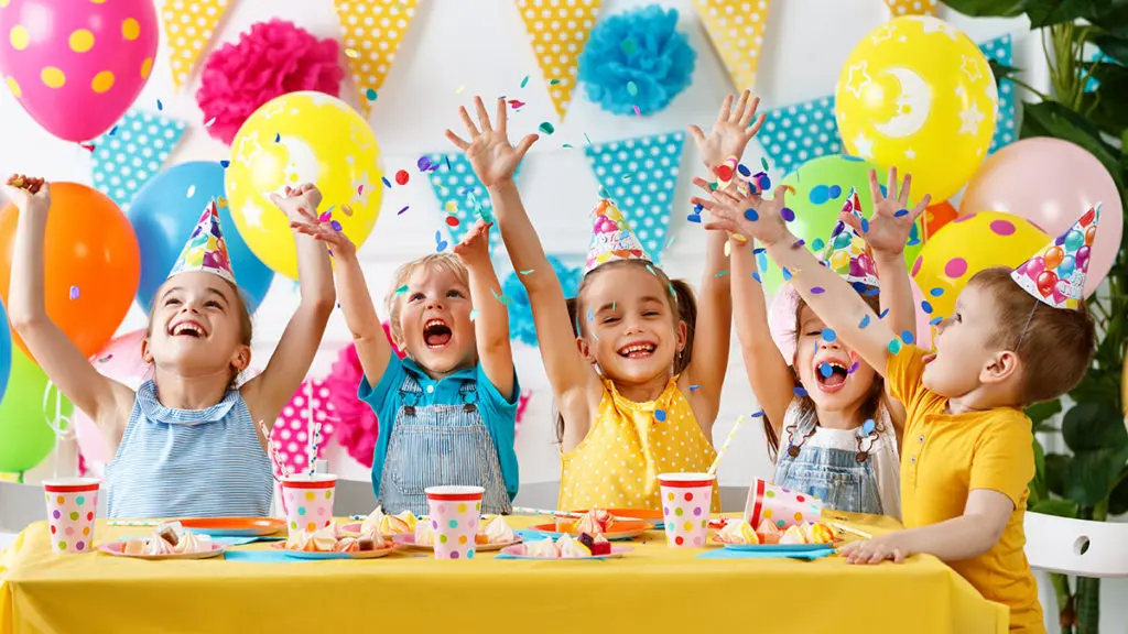 Photo of kids at craft birthday party