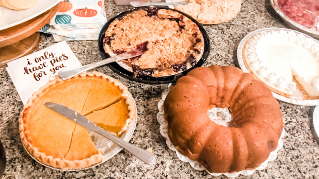 what i love about fall with pie party