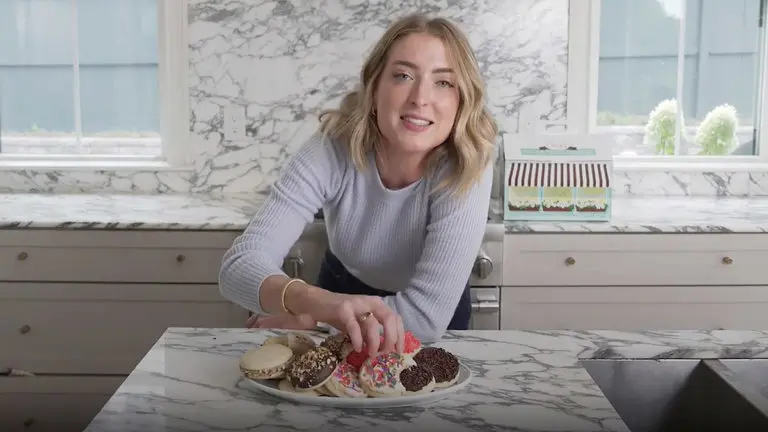 Level Up Your Cookie Decorating Game with These Tips from Broma Bakery’s Sarah Crawford