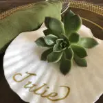 10 Seasonal Place Setting Ideas That Will Give Your Home Some Extra Pop
