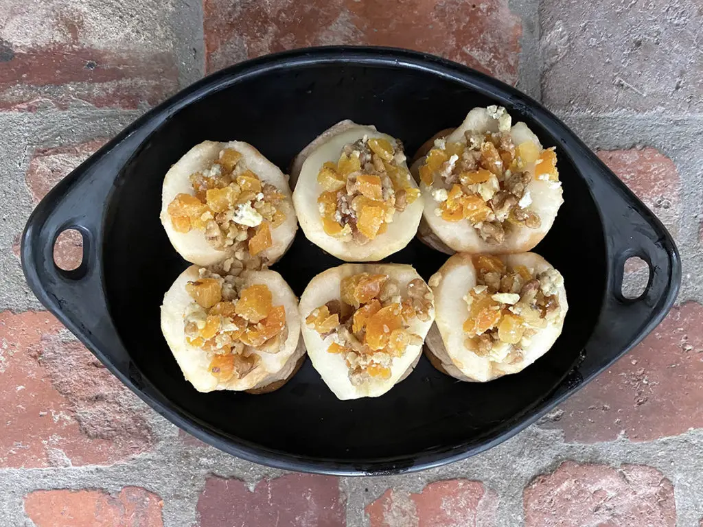 Photo of stuffed pears