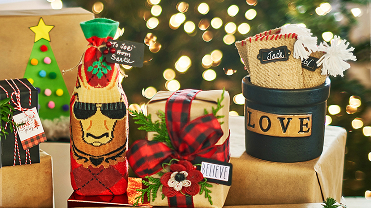 Creative and Festive Gift Wrapping Ideas for the Holiday Season