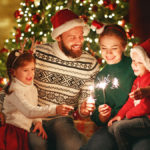 9 Christmas Activities for Families to Enjoy This Holiday Season