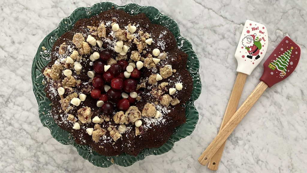 Photo of mandarin orange bundt cake