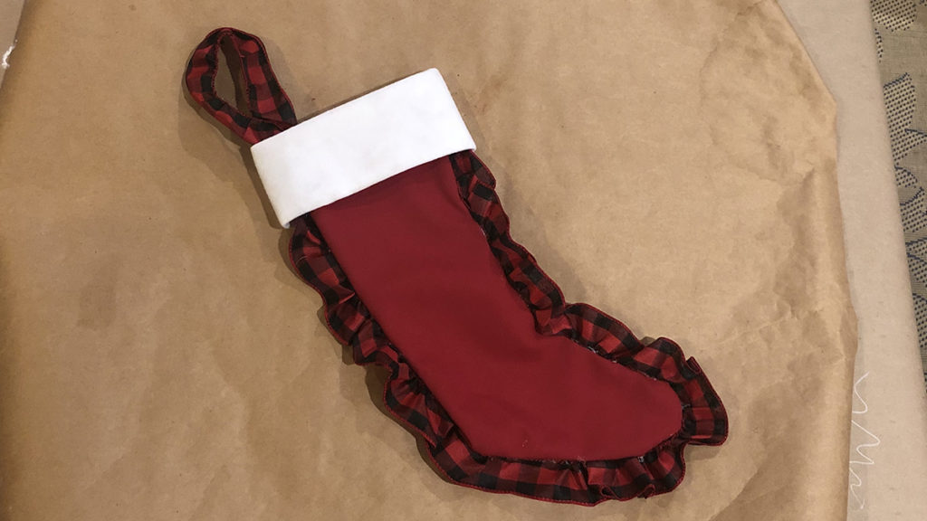DIY Christmas stocking with ruffled ribbon