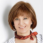 headshot of quote author Evanovich headshot