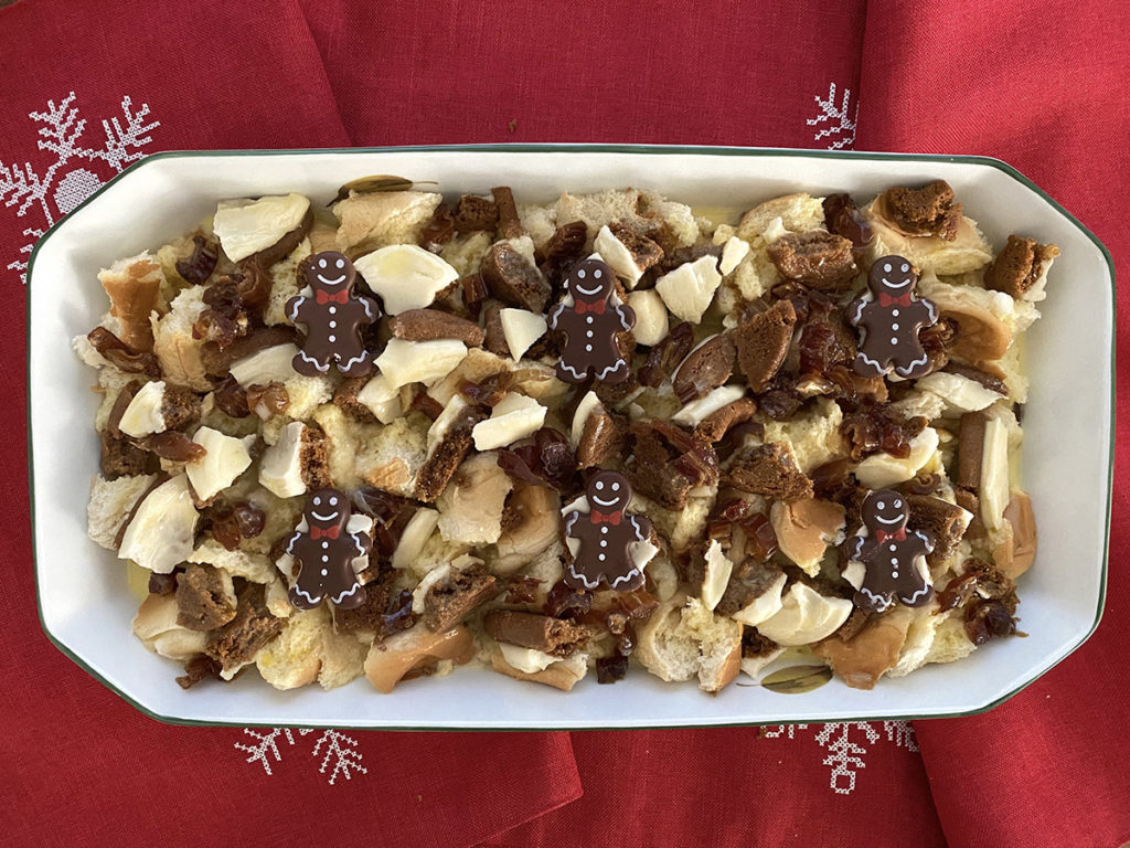 Photo of dates and cookies in a baking dish