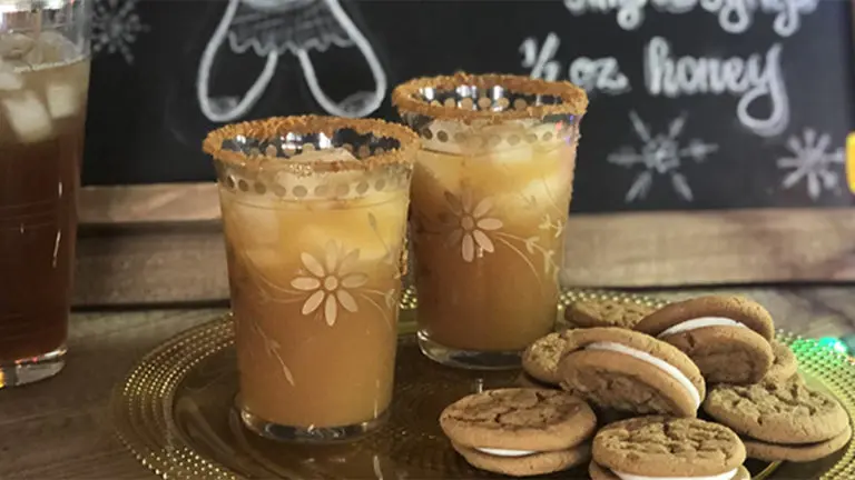 Drink in the Holidays with ‘The Gingerbread Lady’ Craft Cocktail