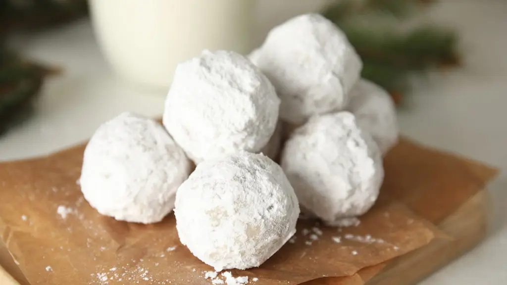 cookie types: snowball cookies