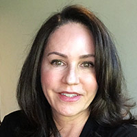 Nancy Fagan Headshot
