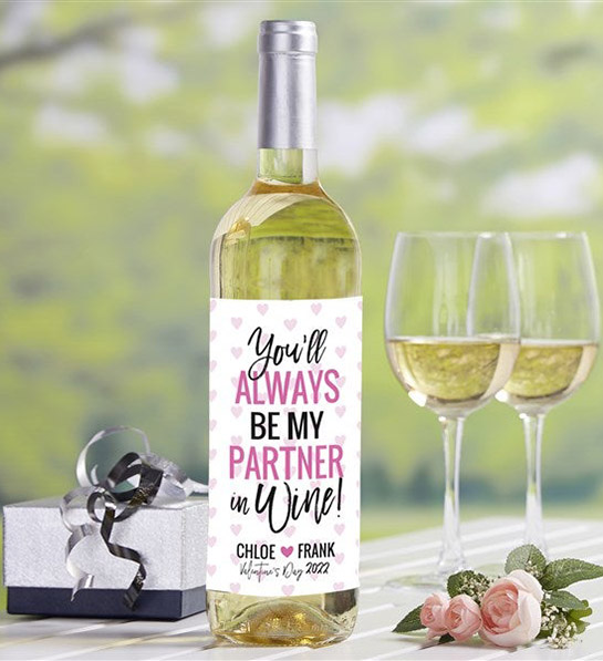 romantic Valentine's Day gifts: personalized wine label