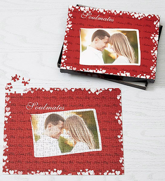 romantic Valentine's Day gifts: puzzle