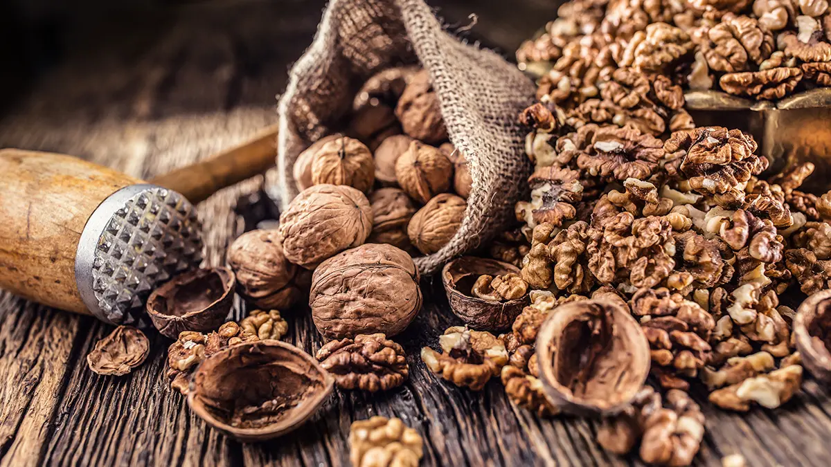 8 Fantastic Facts About Walnuts | Scrumptious Bites