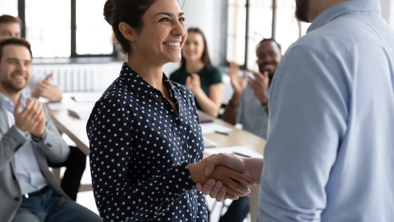 employee-appreciation-day: shaking hands