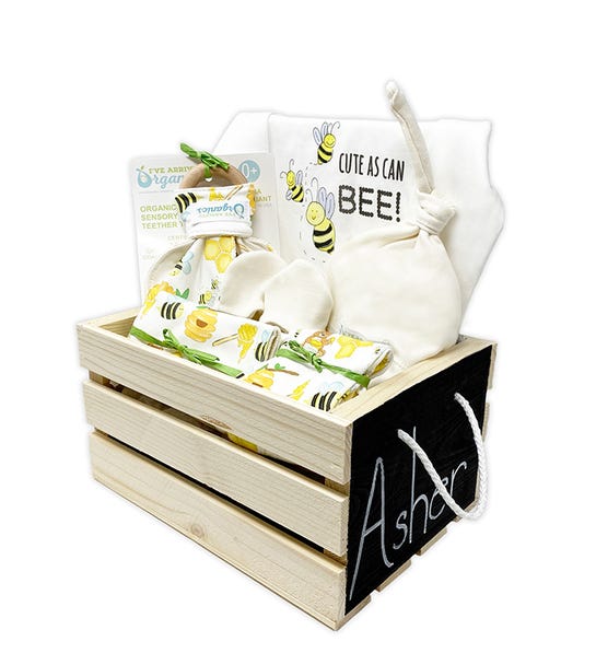 gifts for new parents: organic baby set