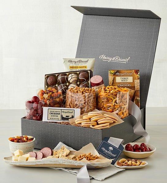birthday gifts for brother: gourmet snack box