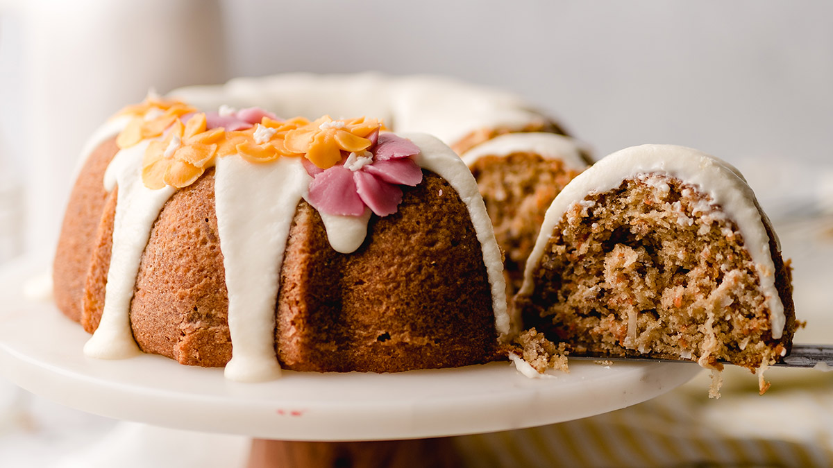 Mini Carrot Bundt Cakes - Mini Bundt Cakes - Recipe