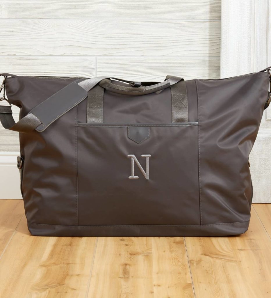a photo of birthday gifts for brother: weekender bag