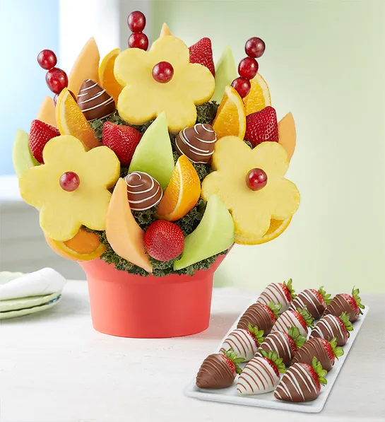 Birthday gift ideas with sweet and delicious fruit bouquet