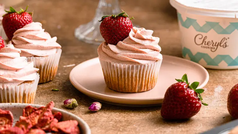 strawberry cupcakes