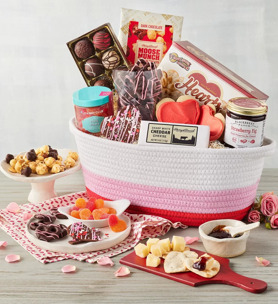 valentines day gifts for new couples valentines gift basket